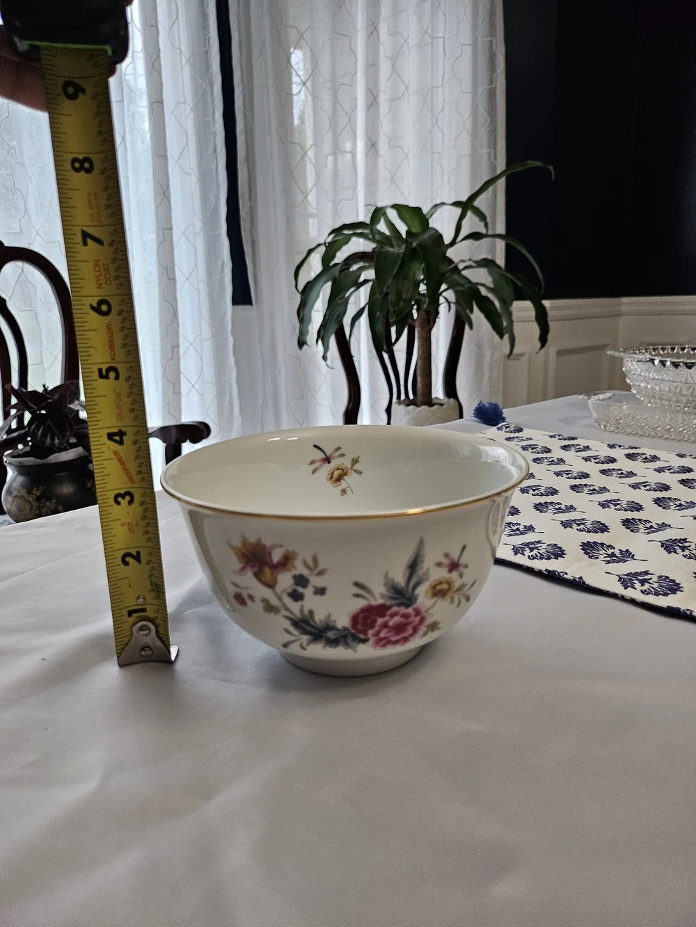 Vintage 1981 Avon American Heirloom Porcelain Bowl - Floral Pattern
